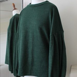 green long sleeve with the best sleeves